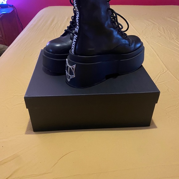 Naked Wolfe Saturn Boots size EU37/AU7 - Picture 4 of 6
